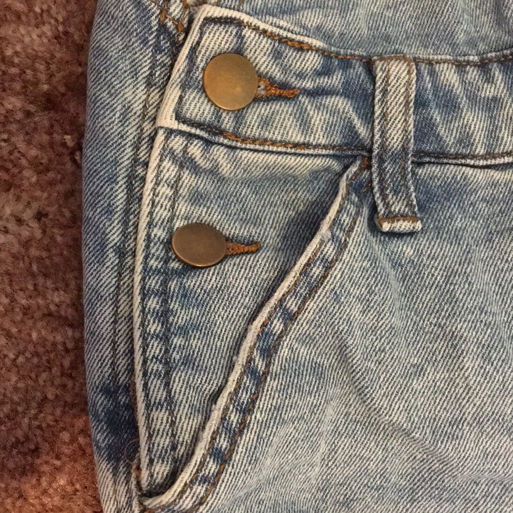 Overall Shorts - Picture 4 of 5